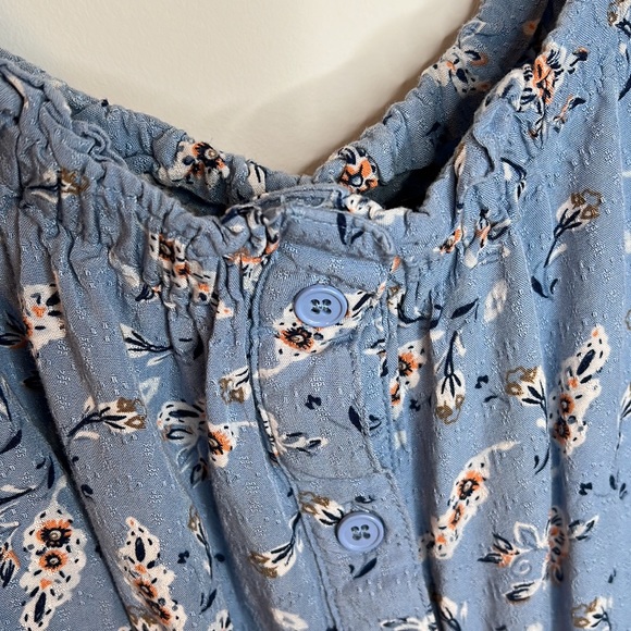 LOVE & LEGEND | Blue Dainty Floral Off Shoulder Strappy Top - Picture 3 of 9